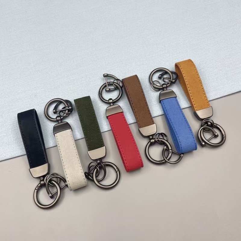 Leather keychain (7)